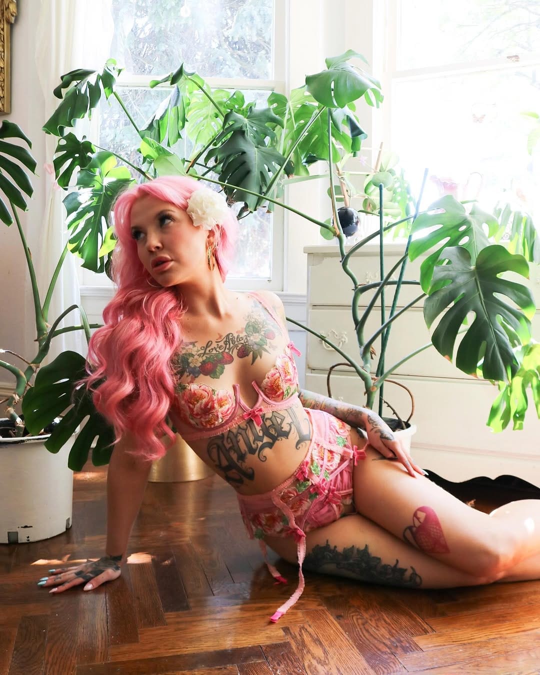 Post 5 by Tiah Jean on Instagram (carousel)