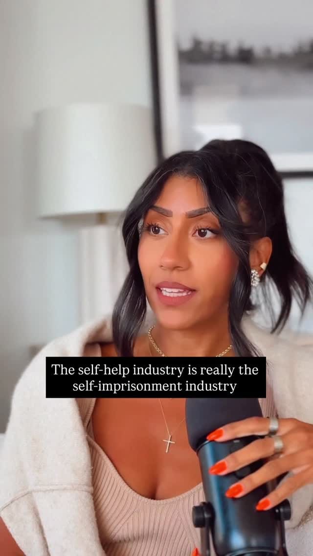 Post 1 by VICTORIA WASHINGTON on Instagram (video)