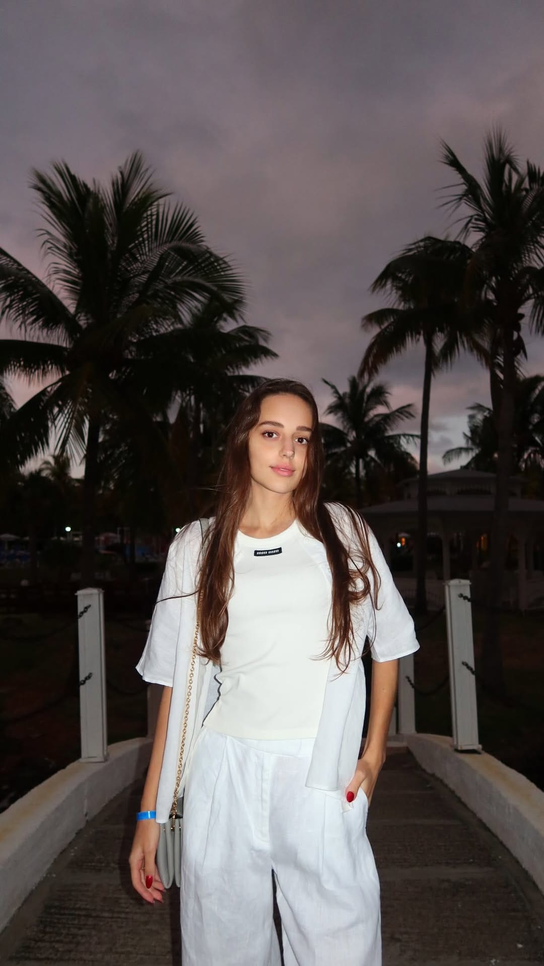 Post 2 by VICTORIA GROUNT on Instagram (video)