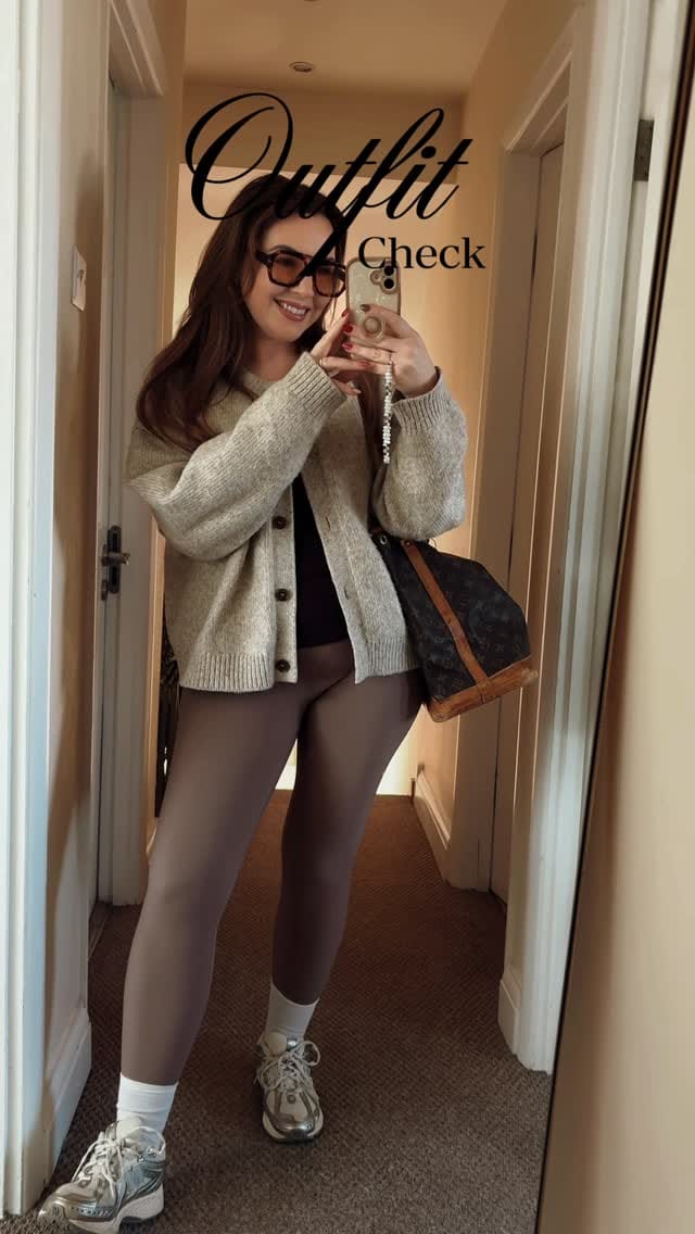 Post 10 by Laura M on Instagram (video)