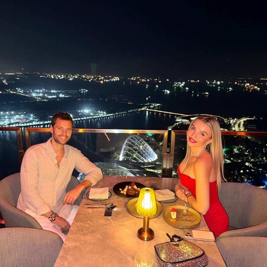 Post 6 by Martina 🌺 on Instagram (carousel)