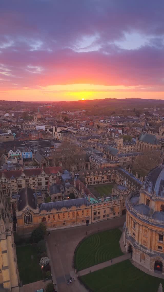 Post 6 by Graduate Study at Oxford on Instagram (video)