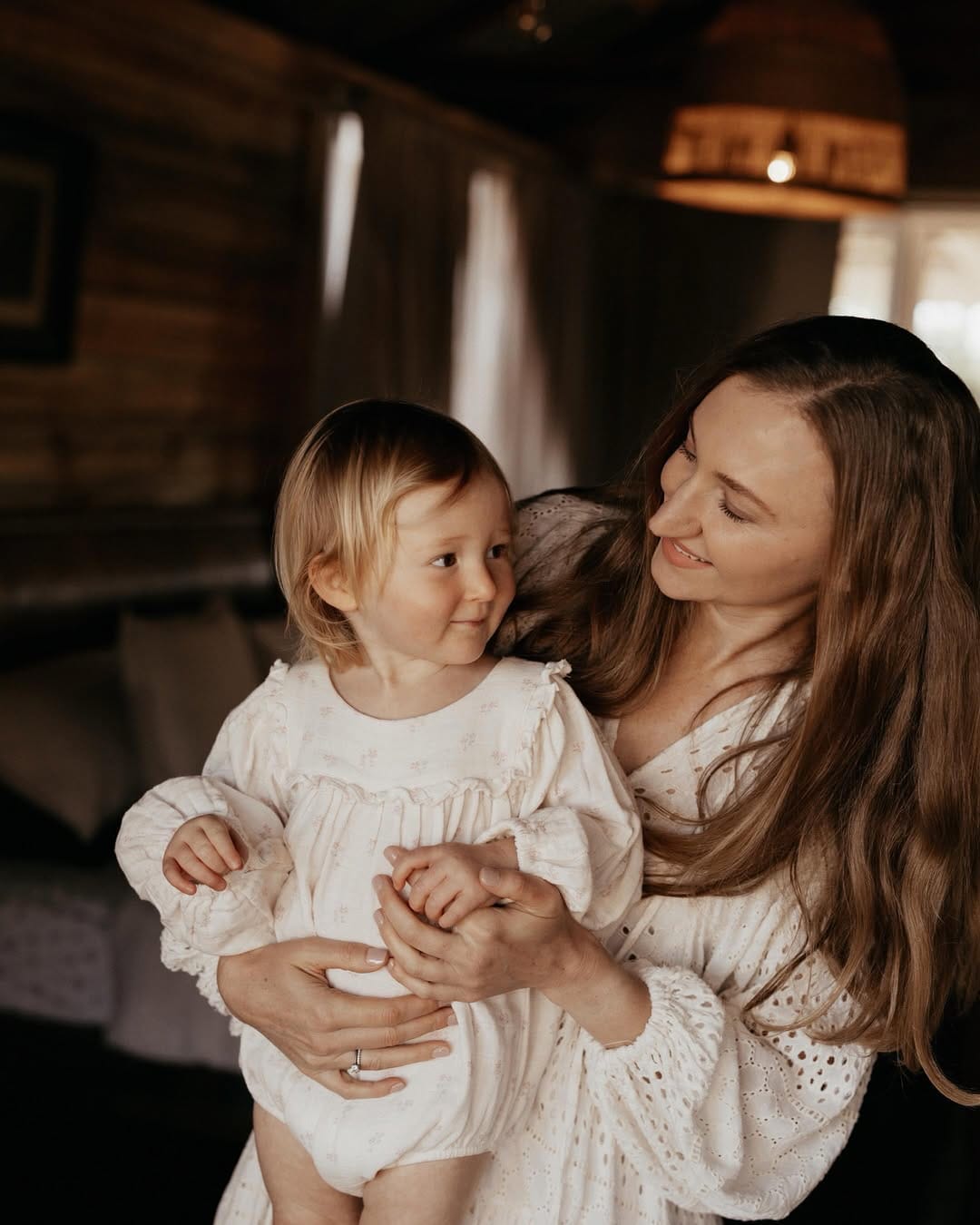 Post 6 by Echuca Newborn Family Photographer - Jas on Instagram (carousel)