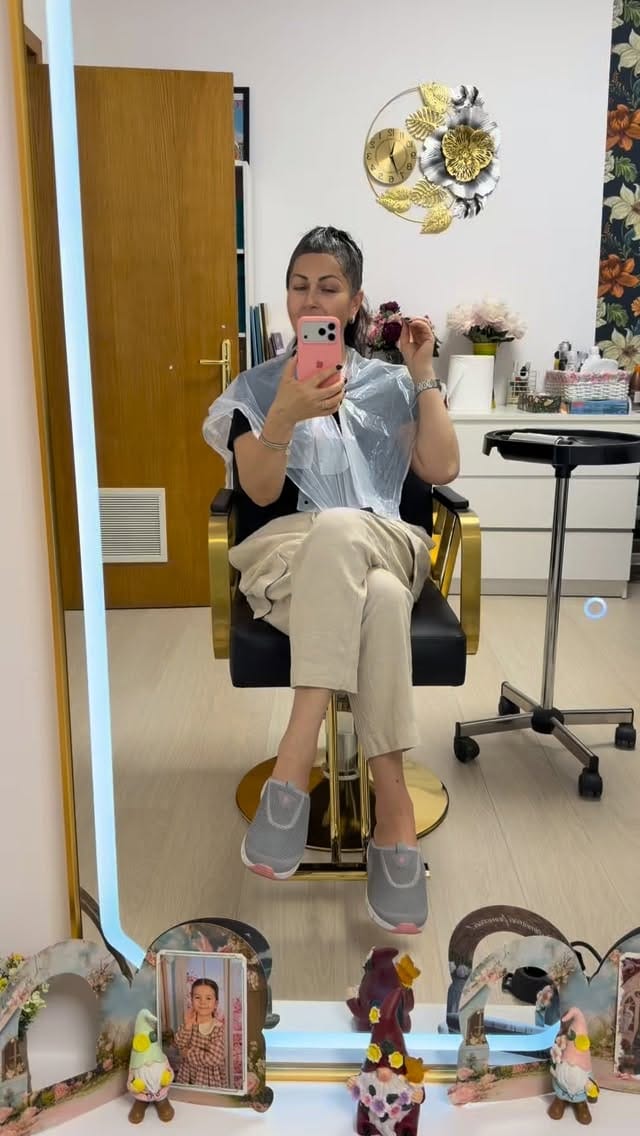 Post 7 by Gabriela Cristea on Instagram (video)