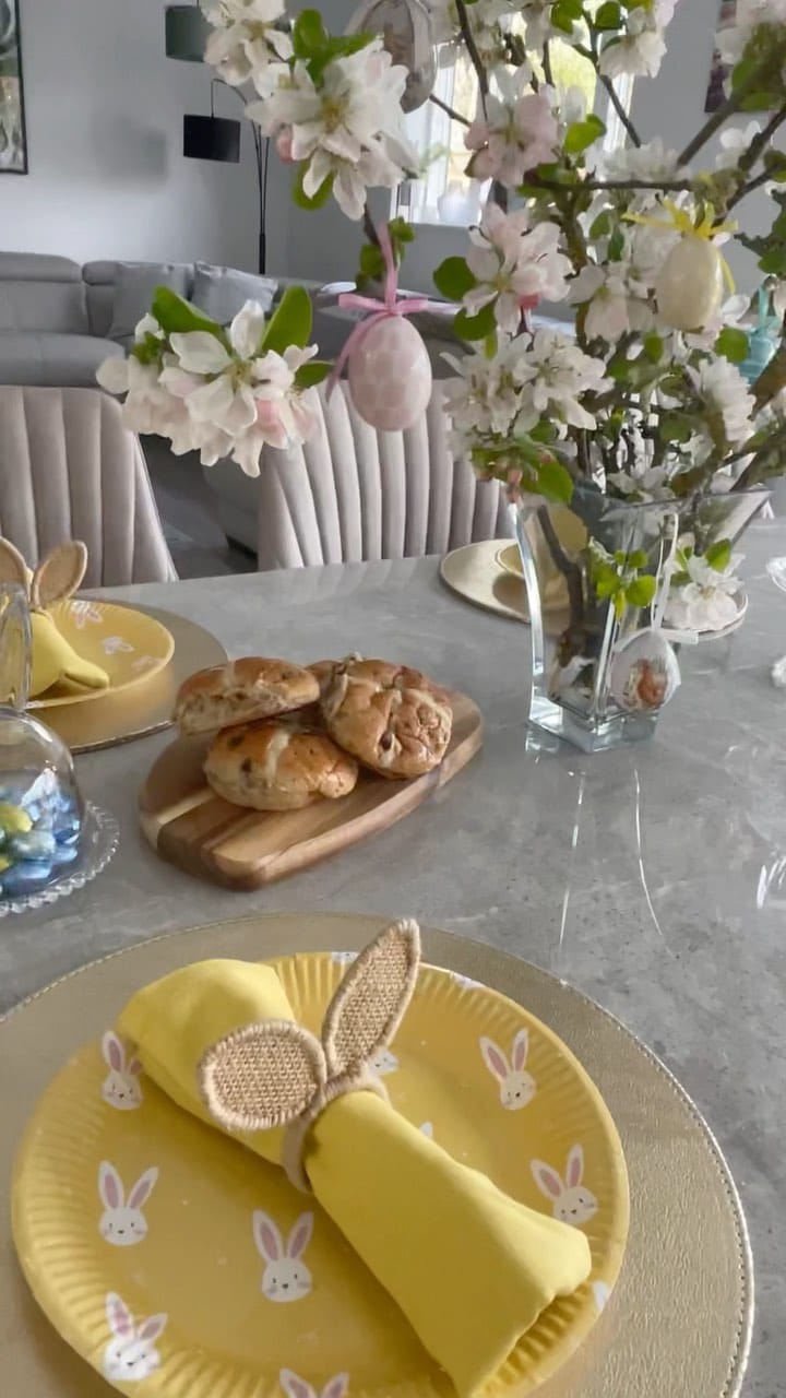 Post 7 by ᕼᗩᑎᑎᗩᕼ on Instagram (video)
