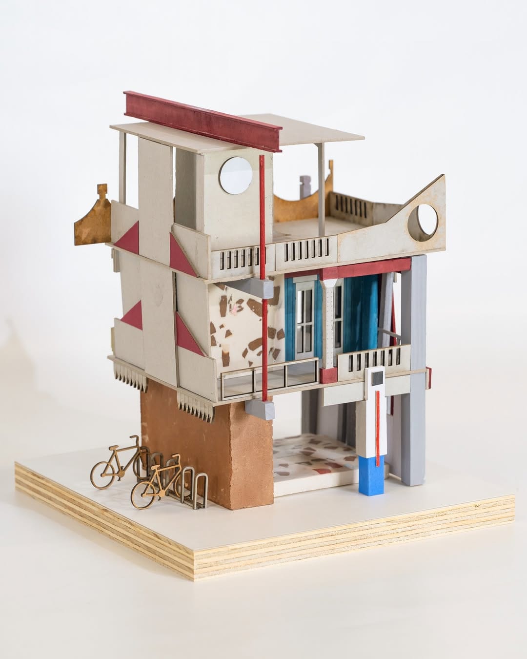 Post 10 by B.15 Modelmaking Workshop on Instagram (carousel)