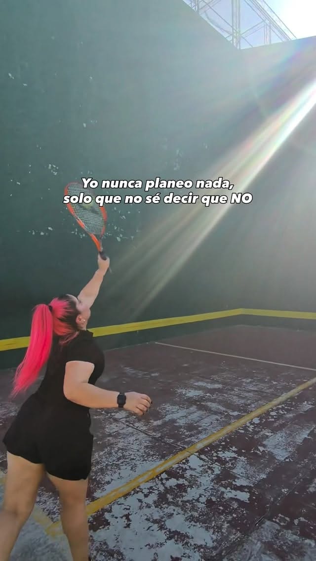 Post 1 by Victoria Olivas on Instagram (video)
