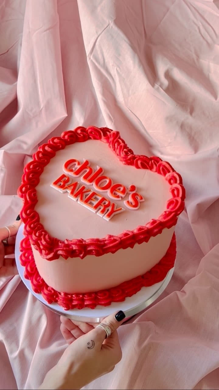 Post 10 by @chloeesbakery on Instagram (video)