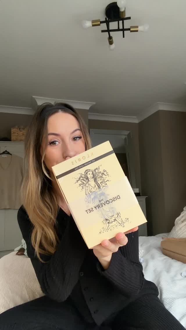 Post 1 by Kira Lou on Instagram (video)