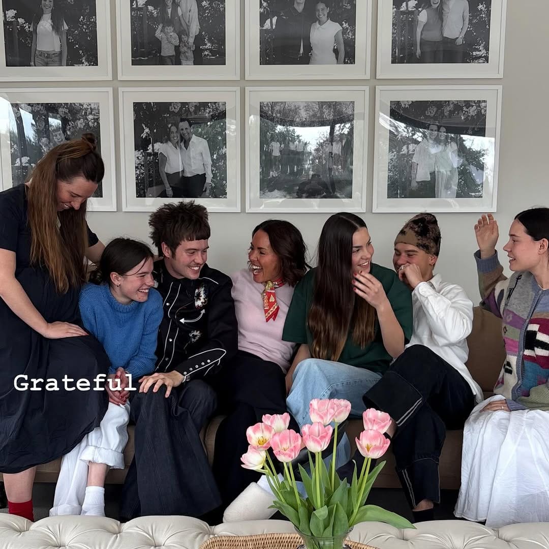 Post 4 by Anna Smith on Instagram (image)