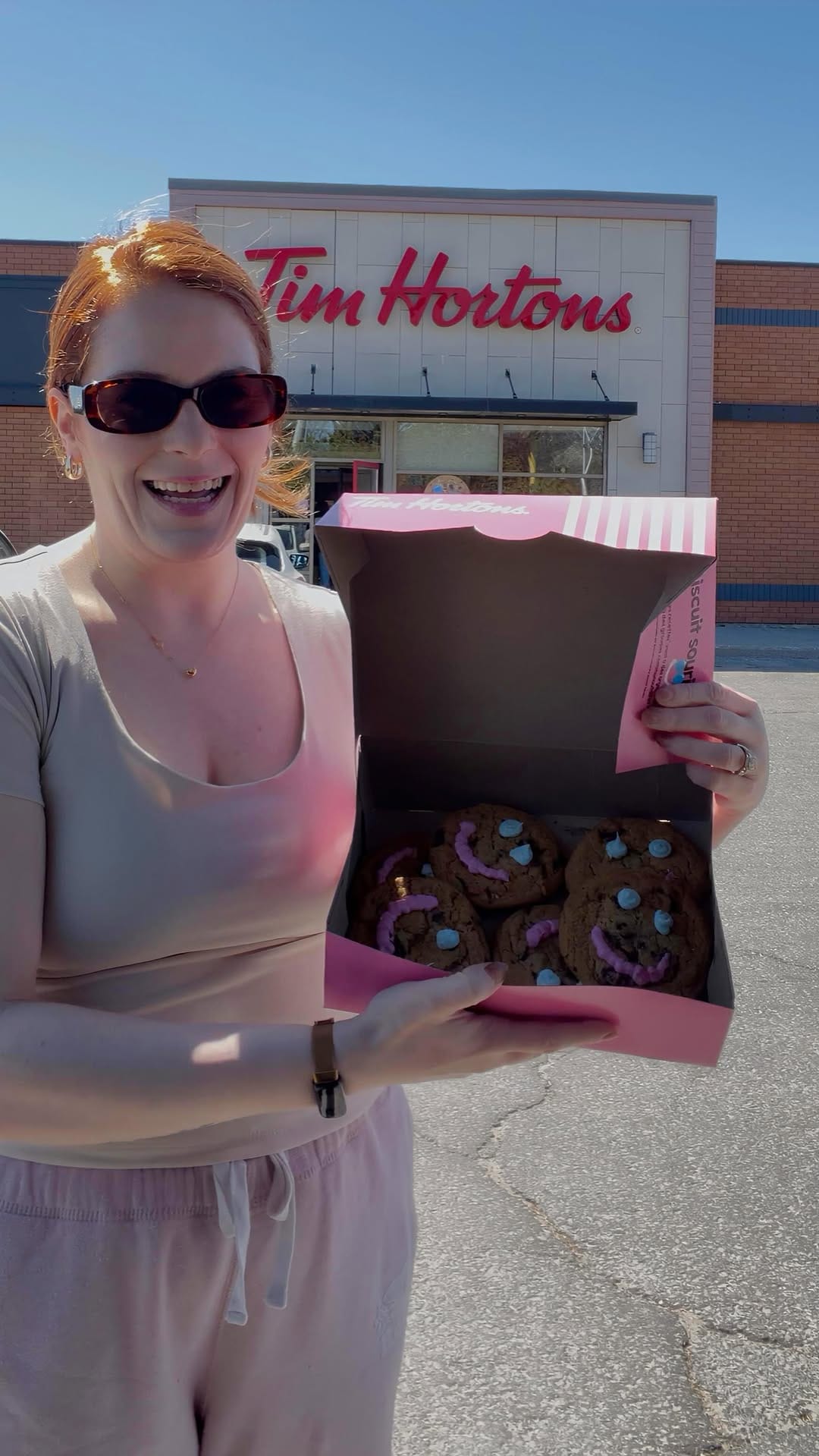 Post 2 by Chelsey Sheffield | Ottawa Content Creator on Instagram (video)