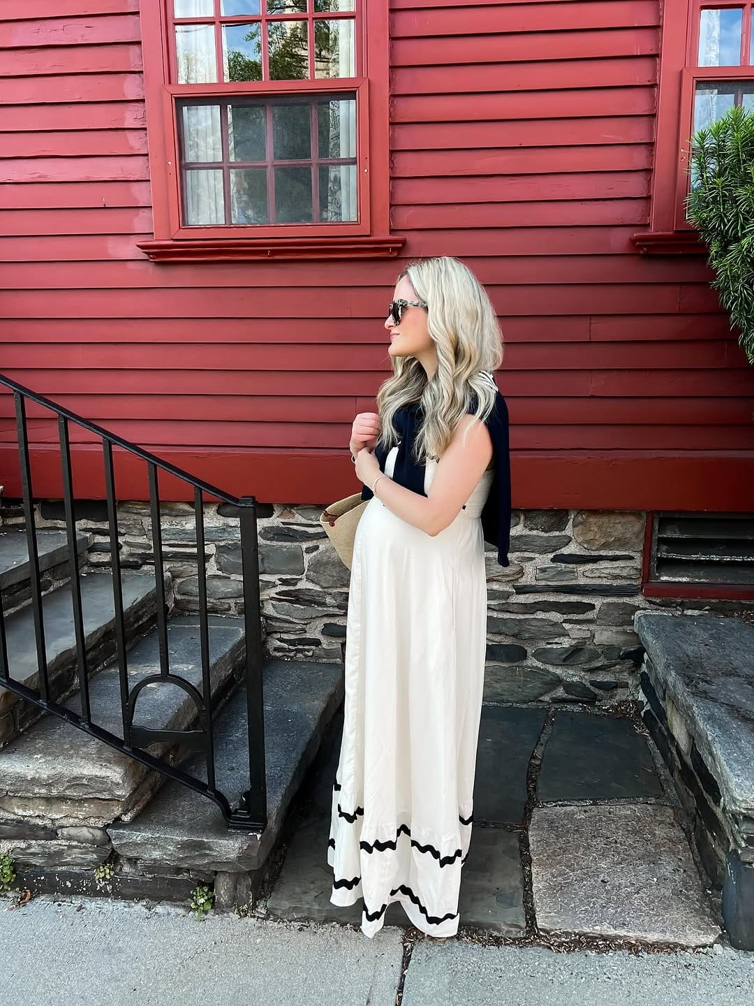 Post 8 by Kellie on Instagram (carousel)
