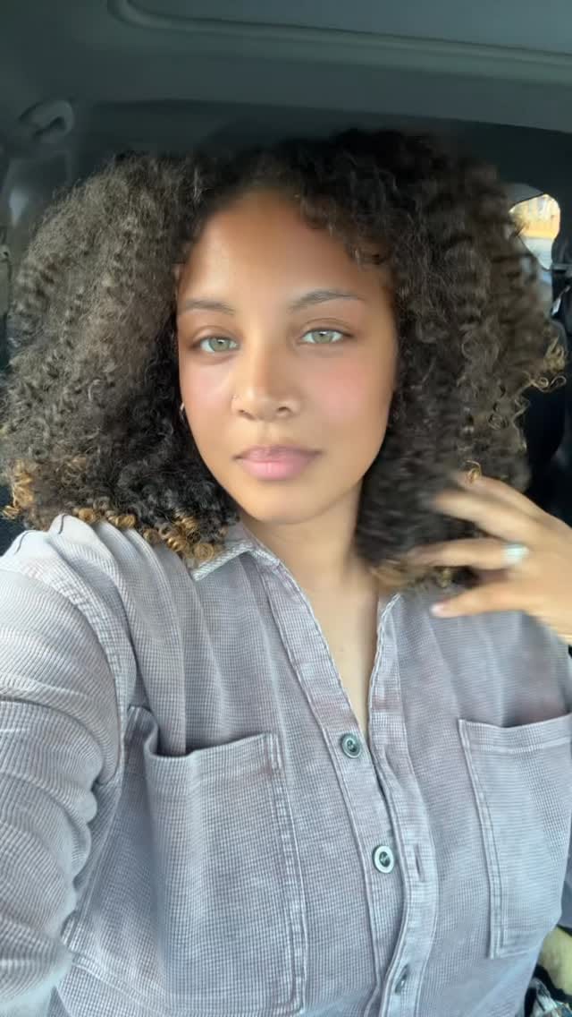 Post 10 by Victoria Edwards on Instagram (video)