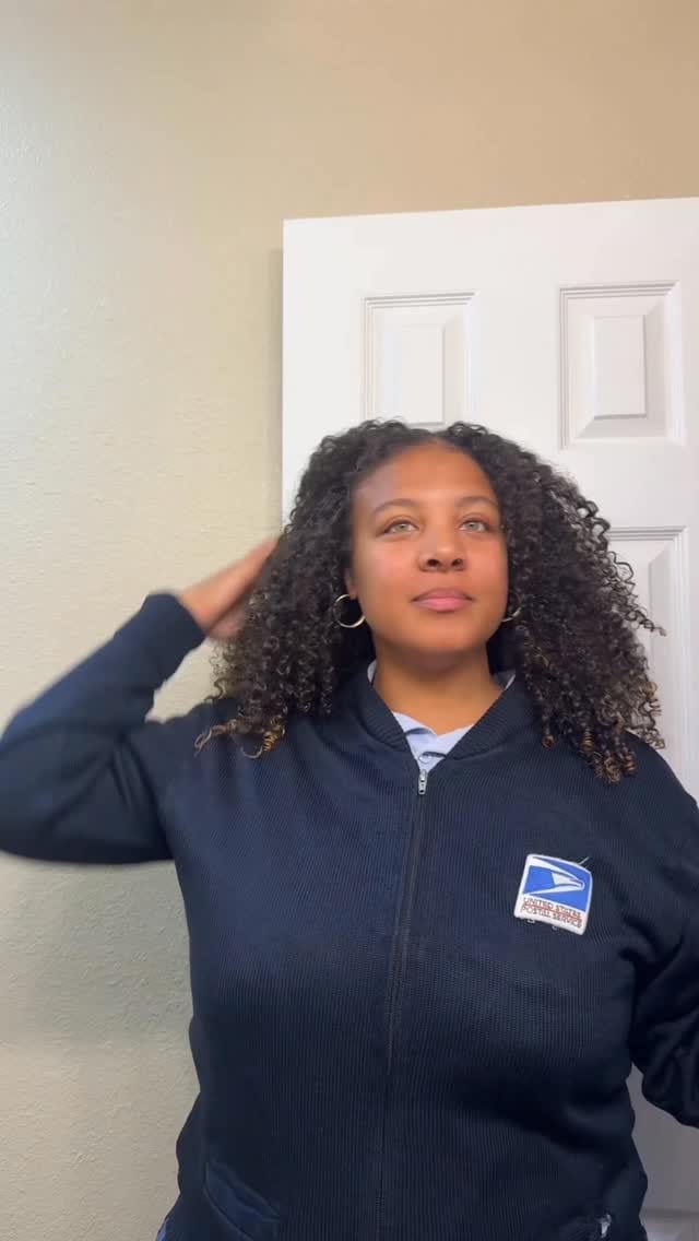 Post 8 by Victoria Edwards on Instagram (video)