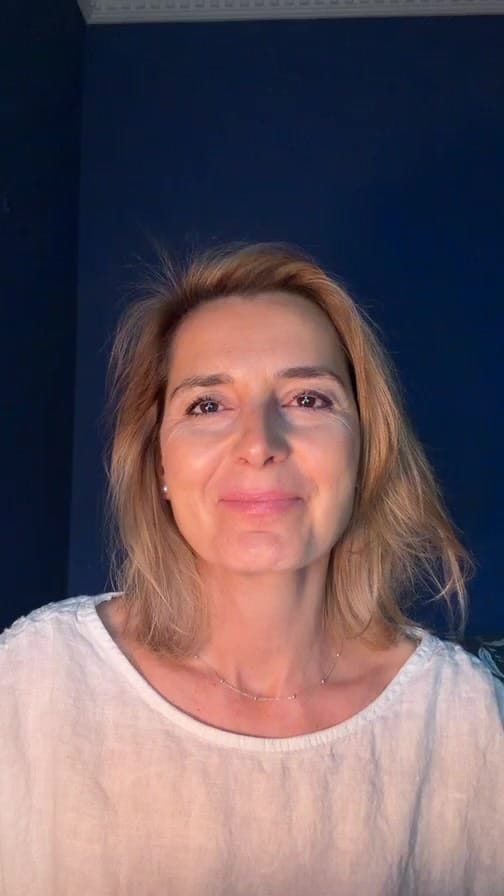Post 4 by Jitka Janešová on Instagram (video)