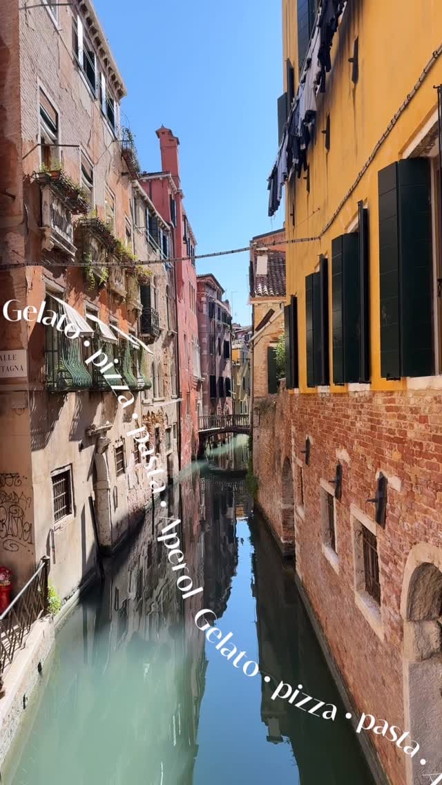 Post 6 by Inés Blake on Instagram (video)