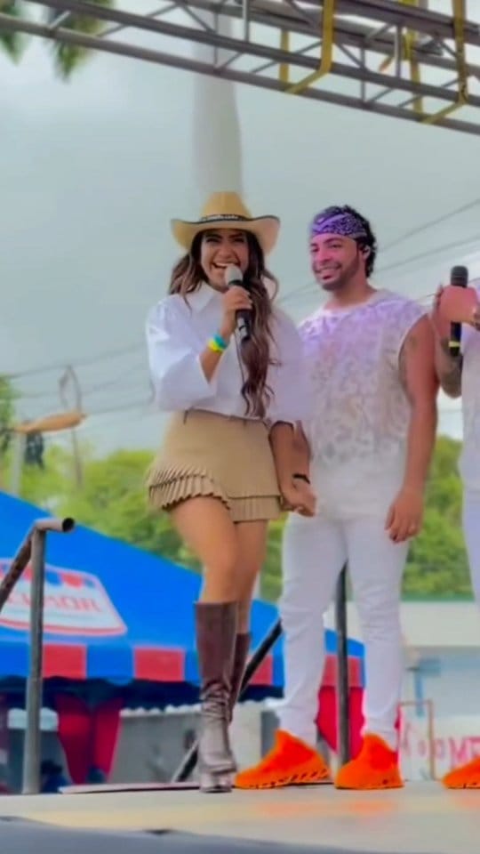 Post 8 by Odalhya Fernández Flashey on Instagram (video)