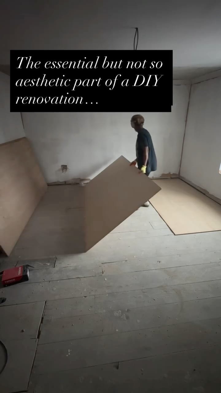 Post 5 by Victoria on Instagram (video)