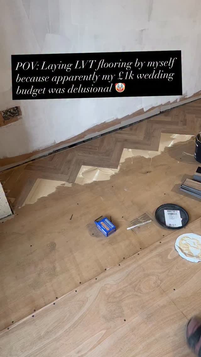 Post 4 by Victoria on Instagram (video)