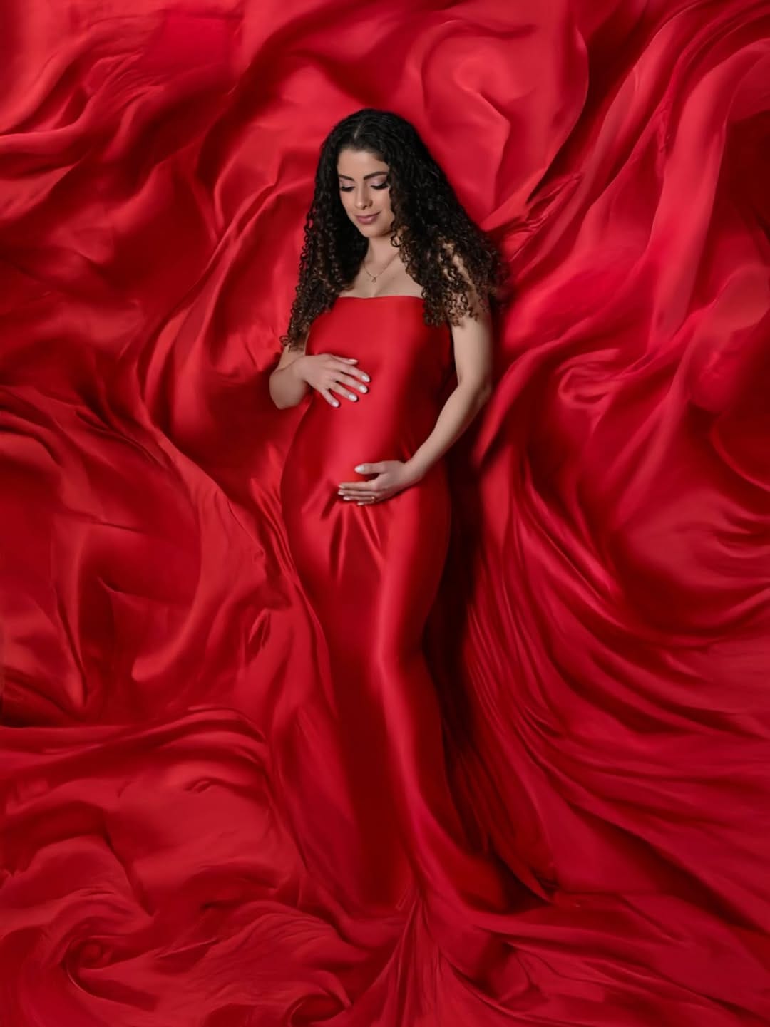 Post 5 by Maternity Pregnancy Photographer  LONDON on Instagram (image)