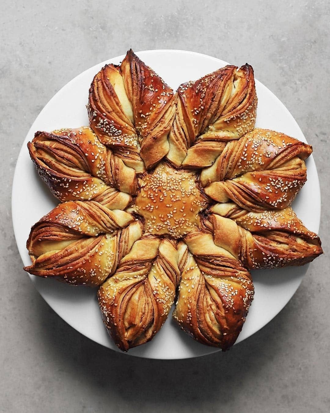 Post 3 by CookForSyria 🍴📚🍃 on Instagram (image)