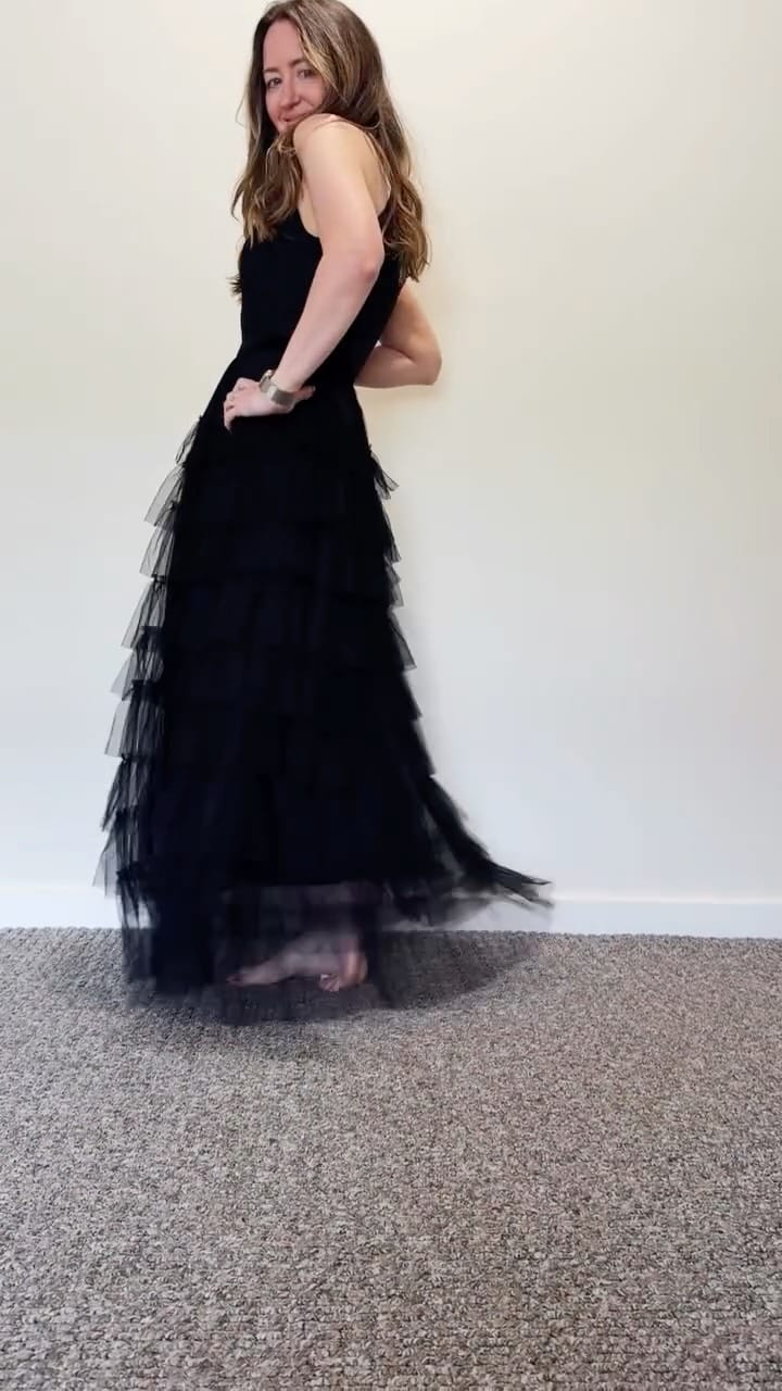 Post 3 by Sally Medwin on Instagram (video)