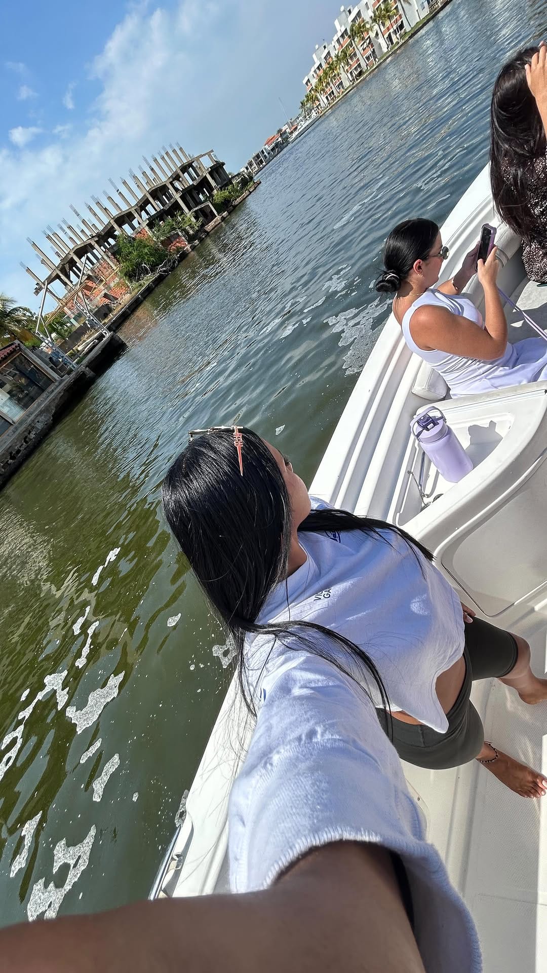 Post 3 by Victoria García on Instagram (video)