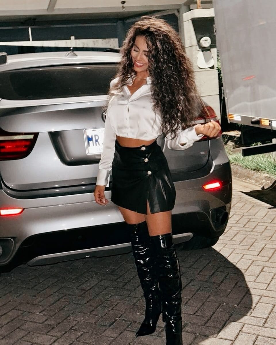 Post 9 by 𝐊𝐑𝐈𝐂𝐒𝐈𝐀 𝐌𝐎𝐑𝐔𝐍 on Instagram (image)