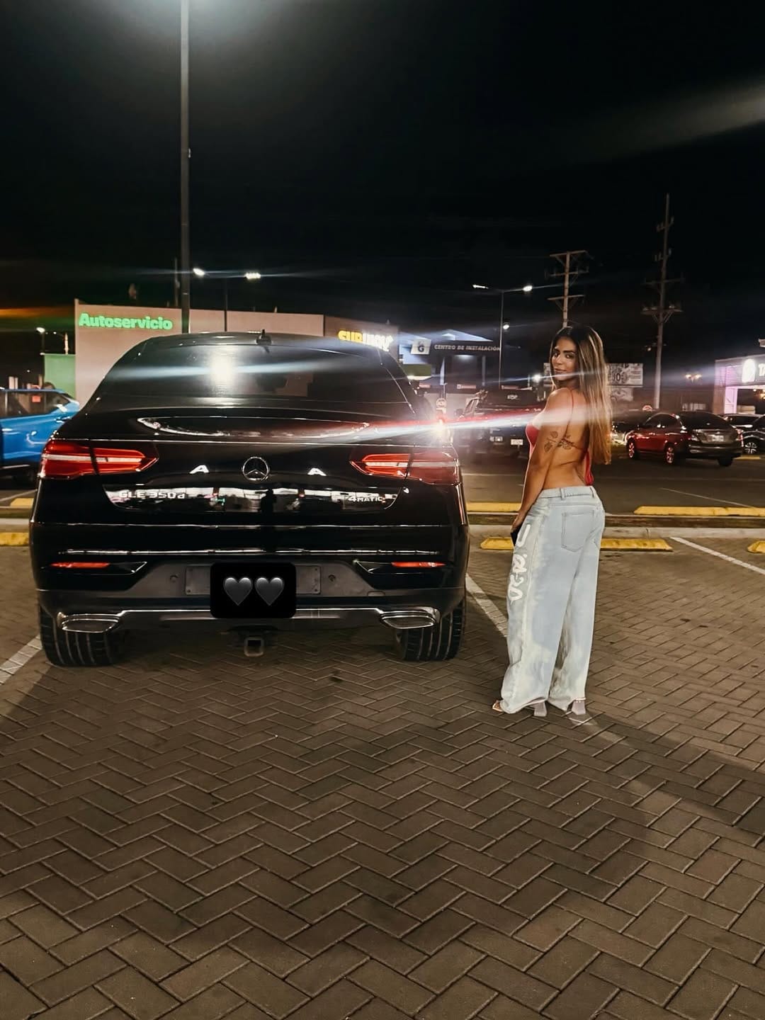 Post 3 by 𝐊𝐑𝐈𝐂𝐒𝐈𝐀 𝐌𝐎𝐑𝐔𝐍 on Instagram (carousel)