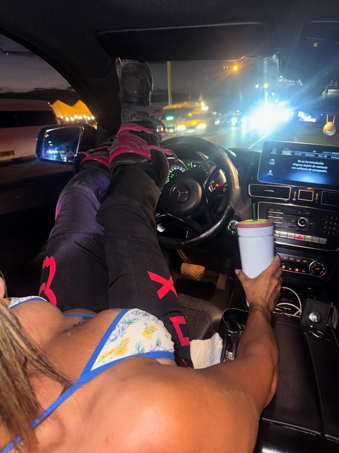 Post 4 by 𝐊𝐑𝐈𝐂𝐒𝐈𝐀 𝐌𝐎𝐑𝐔𝐍 on Instagram (carousel)