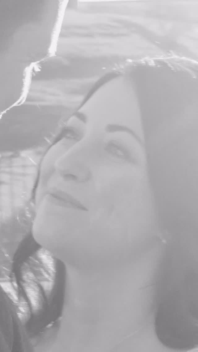 Post 5 by Alicia Victoria | Gloucestershire wedding photographer on Instagram (video)