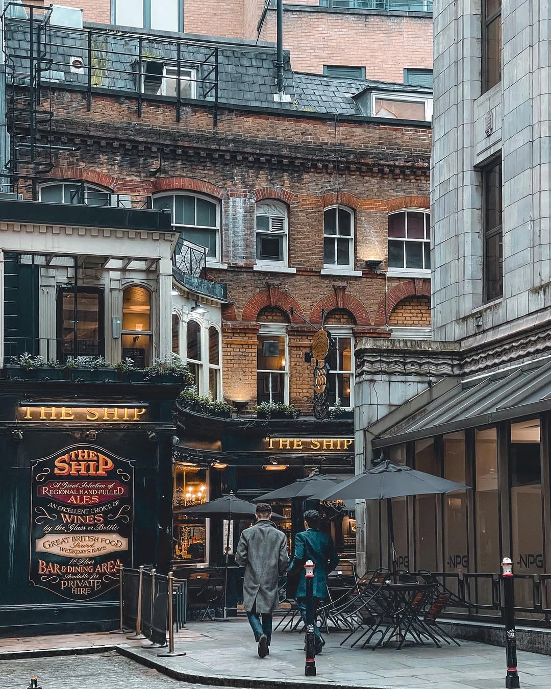 Post 10 by 𝗔𝗿𝗰𝗵𝗶𝘁𝗲𝗰𝘁𝘂𝗿𝗲. 𝗖𝗶𝘁𝘆. 𝗛𝘂𝗺𝗮𝗻 on Instagram (image)