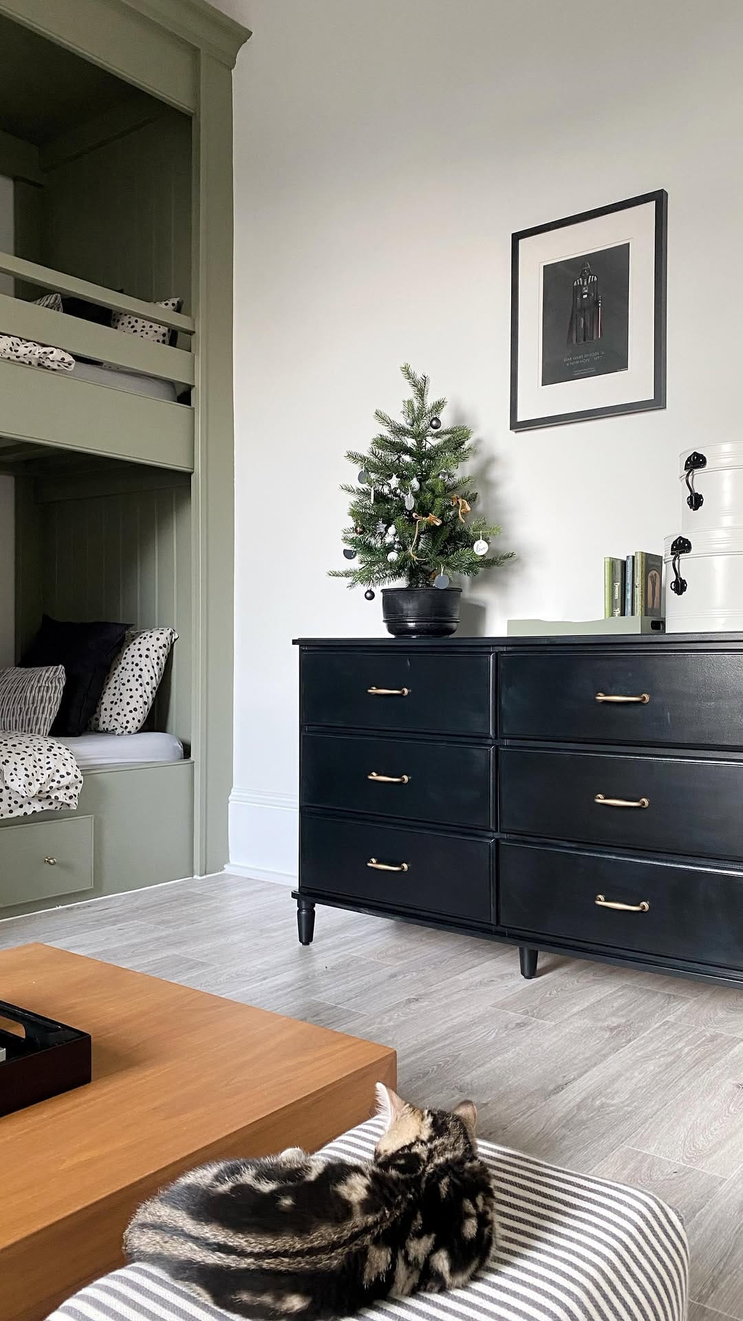 Post 9 by Susannah - Stylist on Instagram (video)
