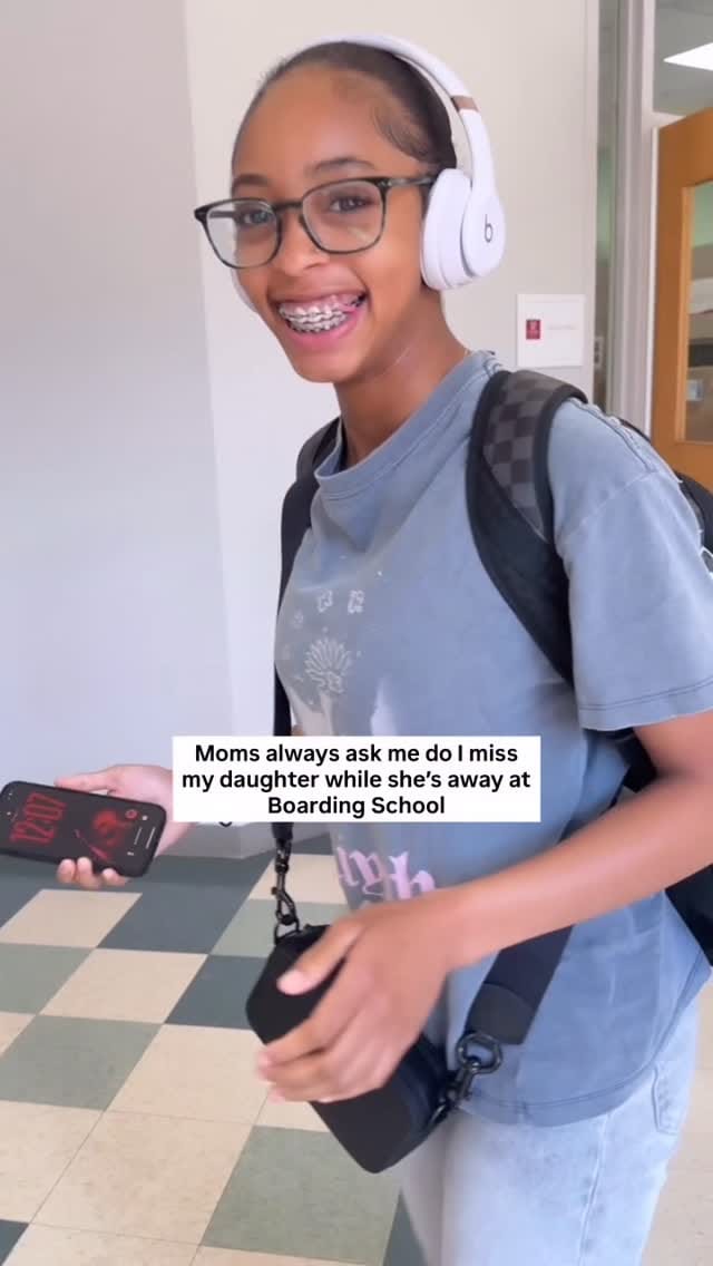 Post 10 by Gloria Ross | Mom Content Creator on Instagram (video)