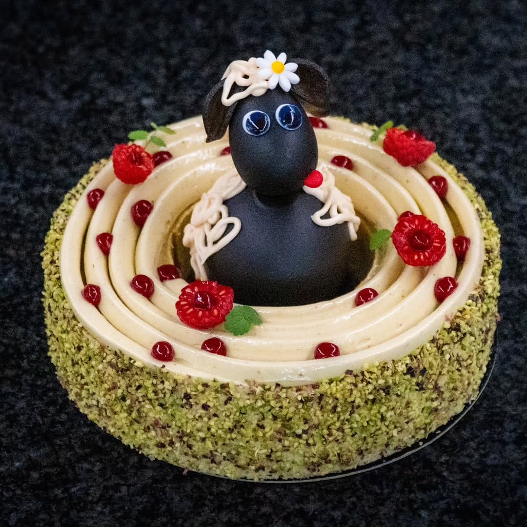 Post 2 by Boutonnet Julien on Instagram (carousel)
