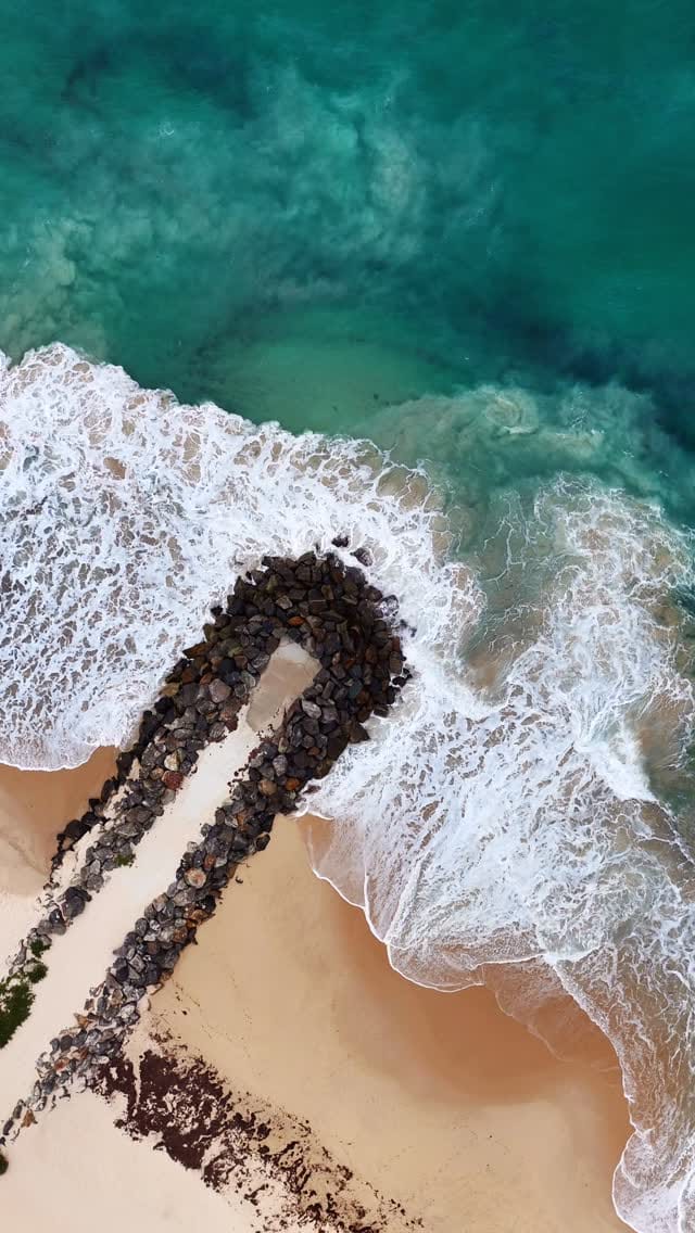 Post 1 by Vicki-Louise White on Instagram (video)