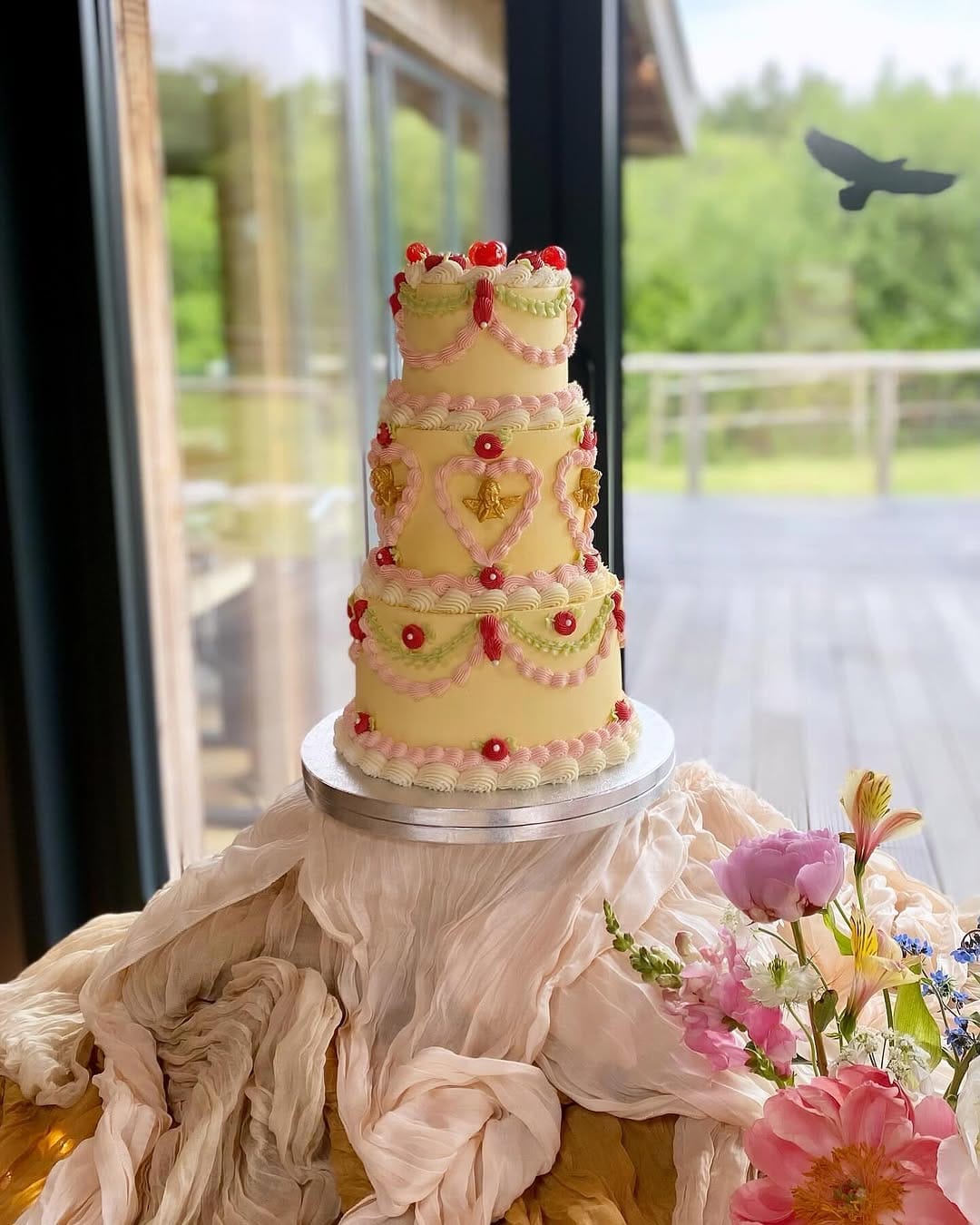 Post 9 by WhatLeilaBakes Vegan Bakery on Instagram (carousel)