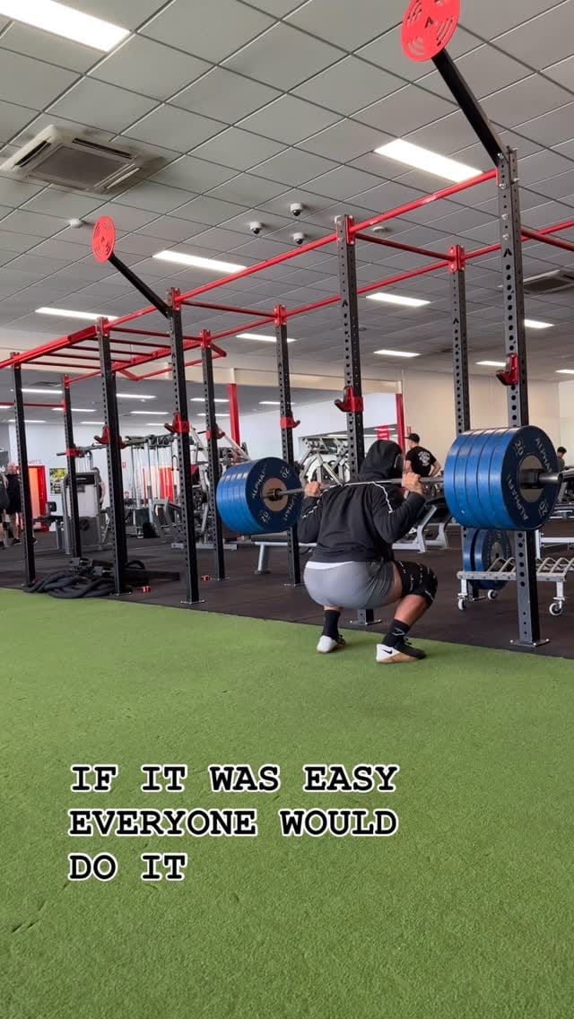 Post 5 by Lukasfit on Instagram (video)