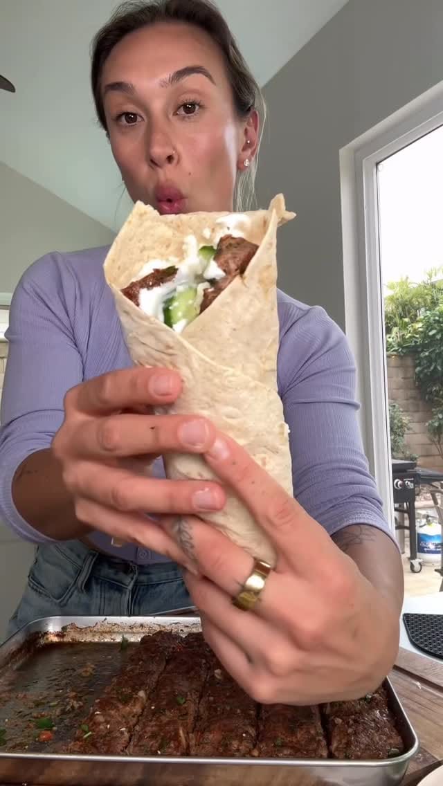 Post 5 by Victoria Tschopp on Instagram (video)