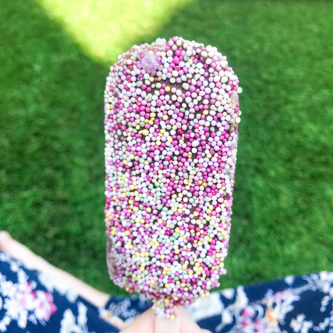 Post 6 by Karina on Instagram (image)