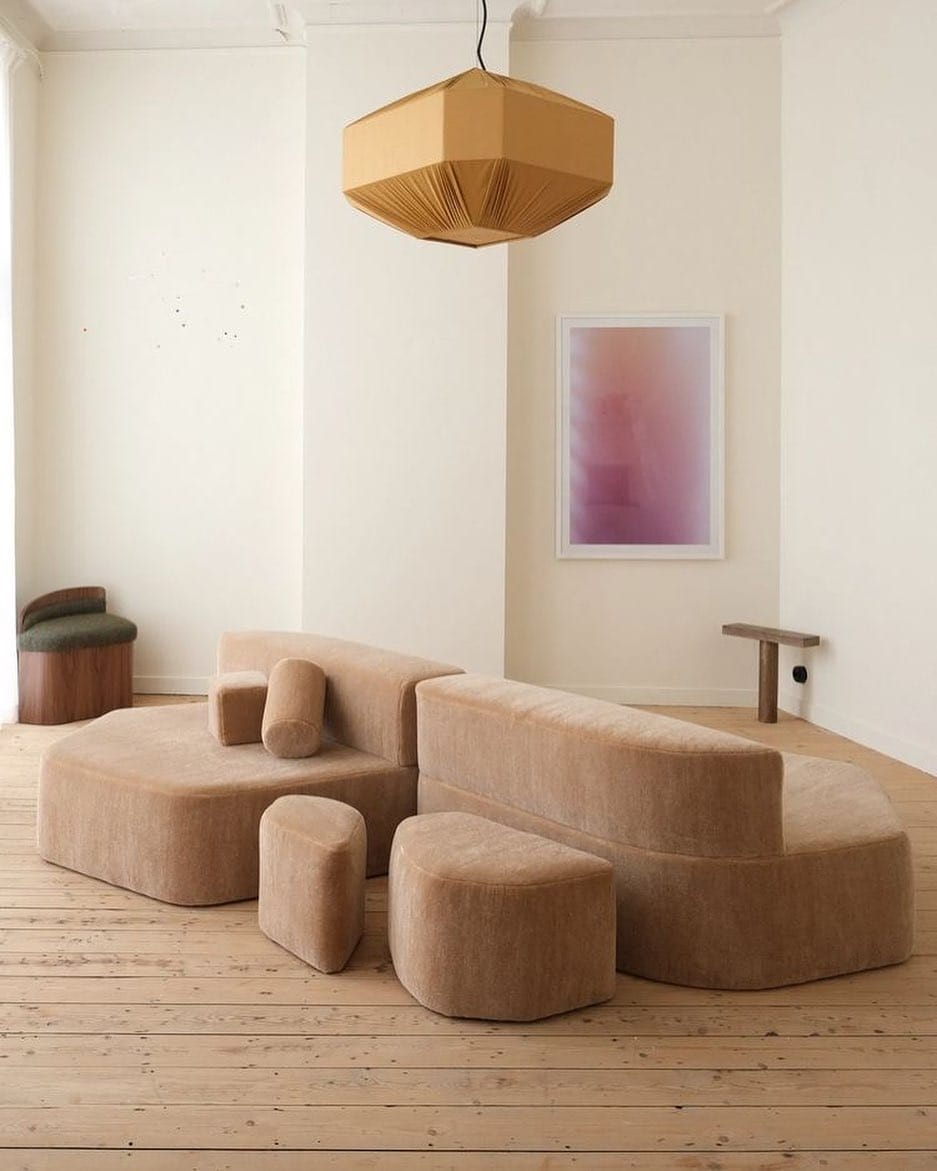 Post 9 by @sstudio_london on Instagram (image)