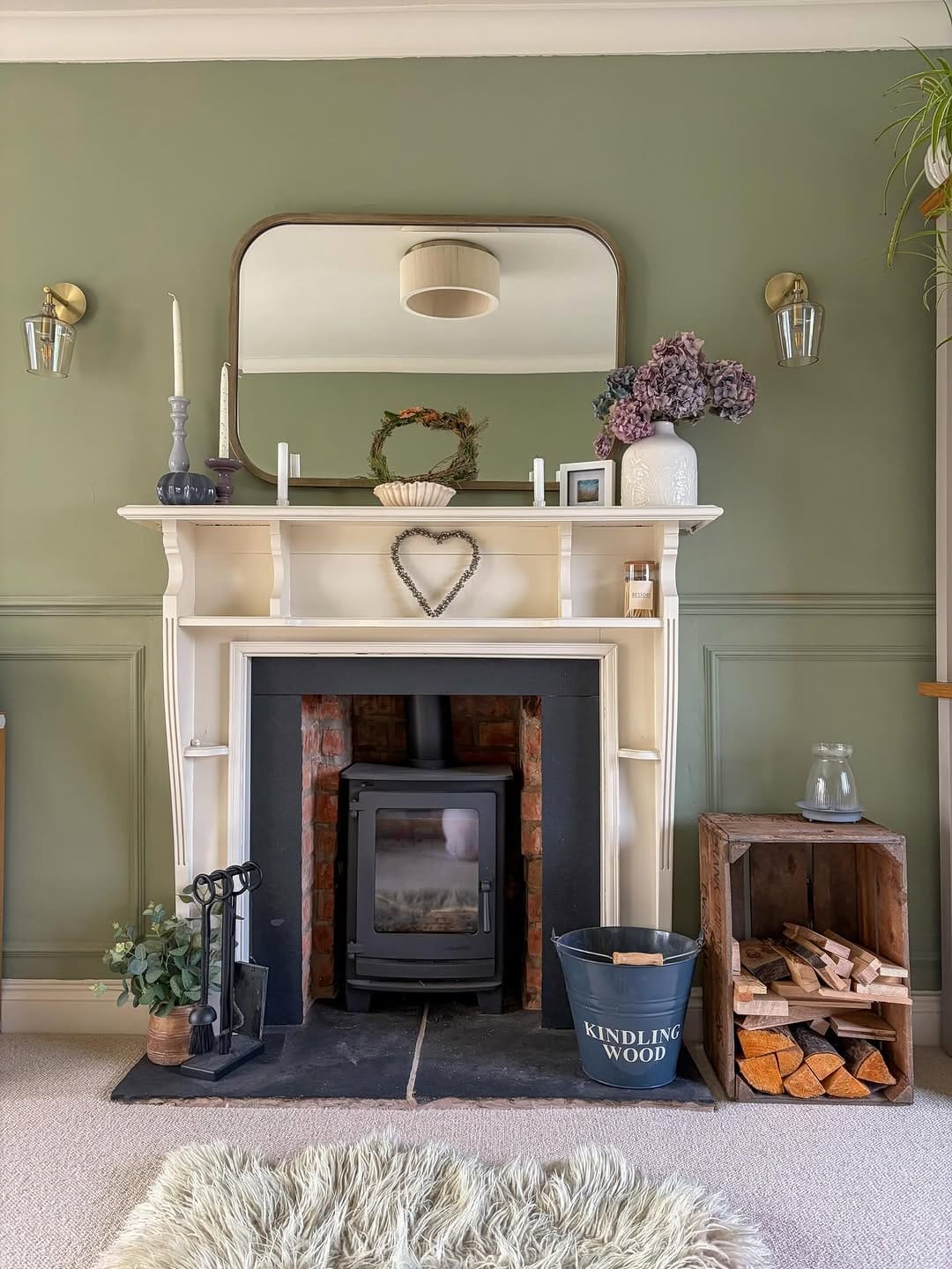 Post 8 by Vicky | interiors & home renovation on Instagram (carousel)