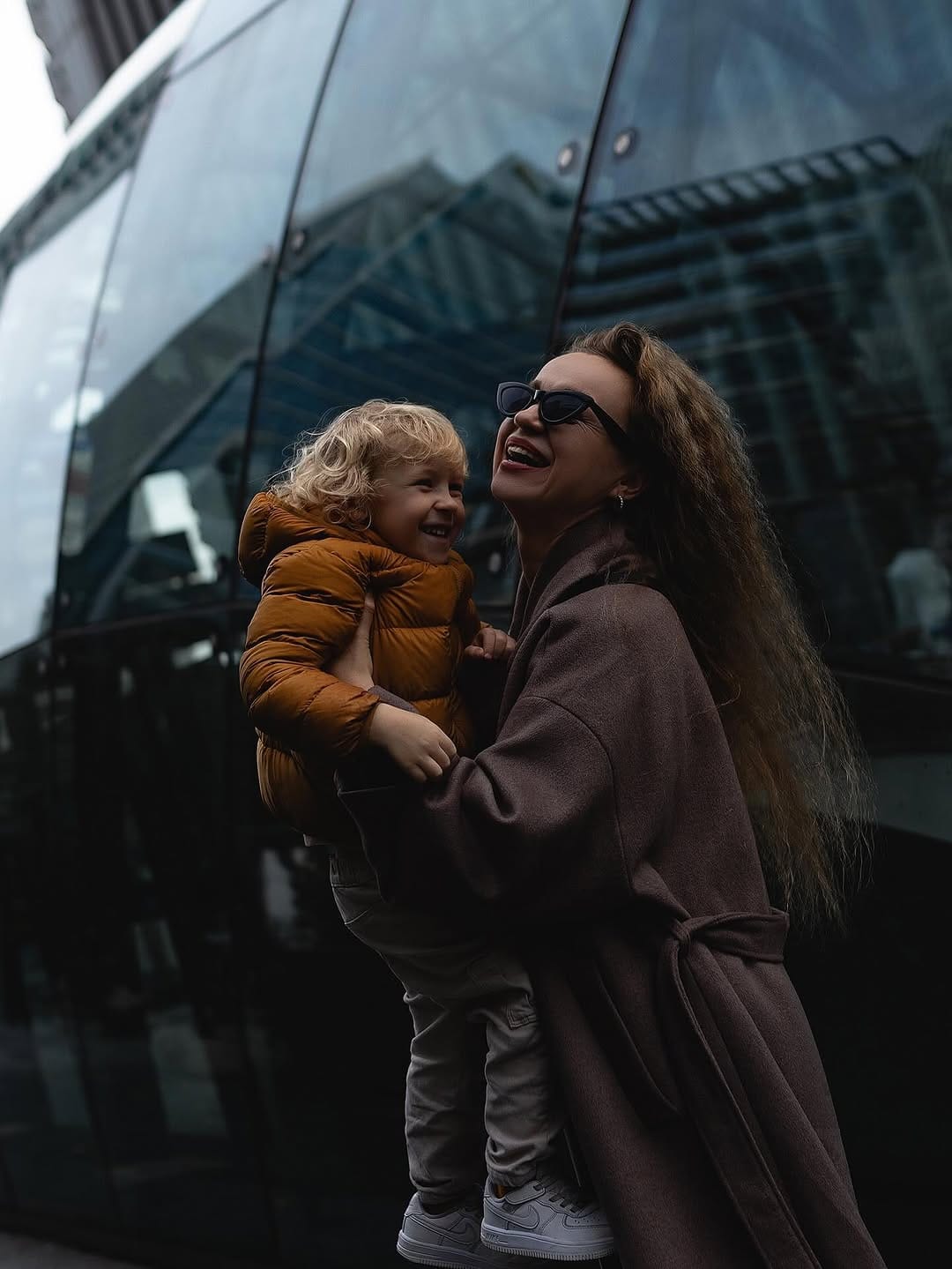Post 9 by Olga Latai on Instagram (carousel)