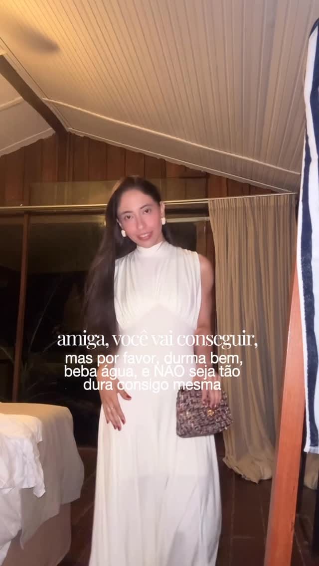 Post 5 by Victória Liery | Médica on Instagram (video)