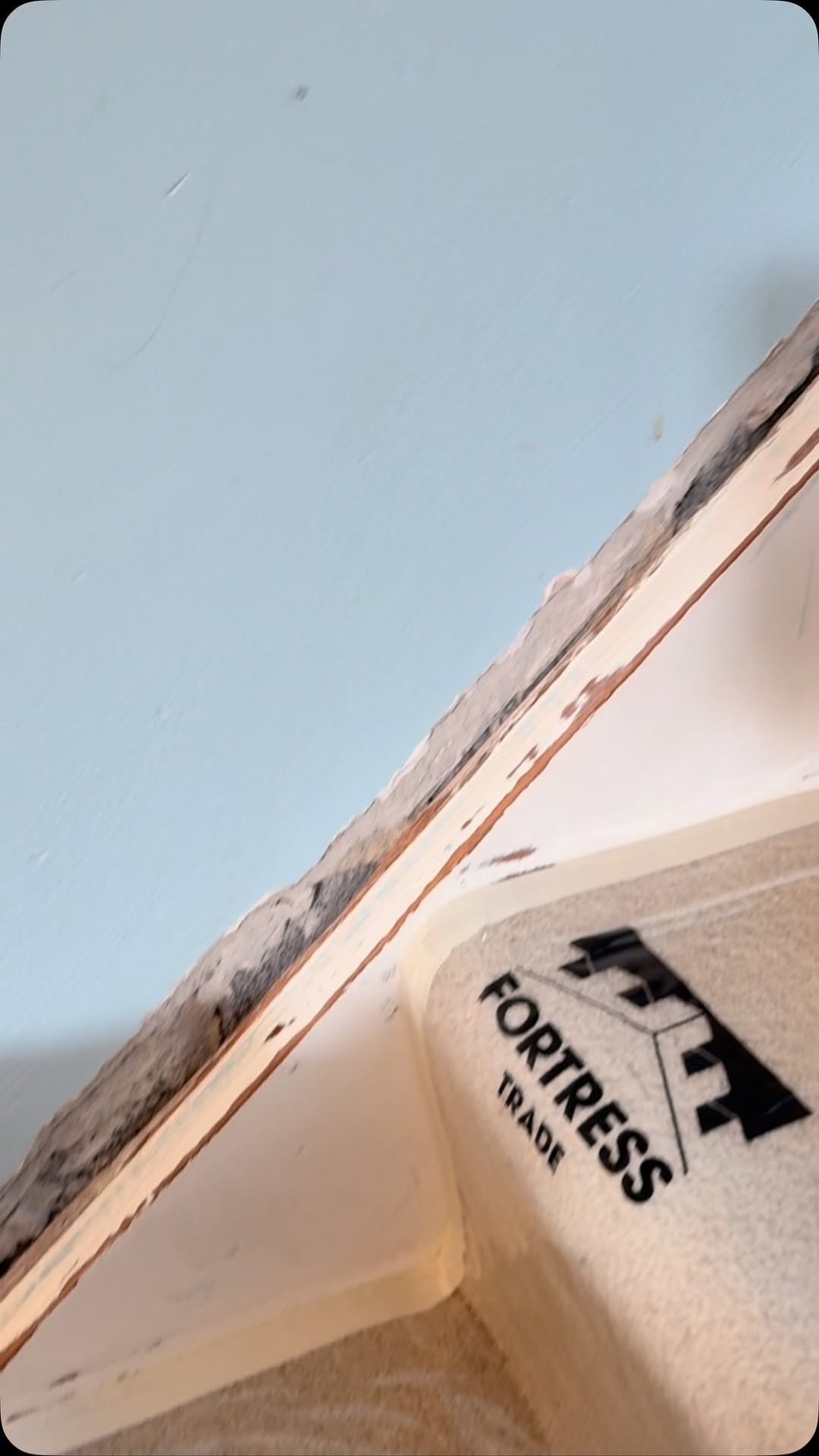 Post 10 by Elite Decorating on Instagram (video)