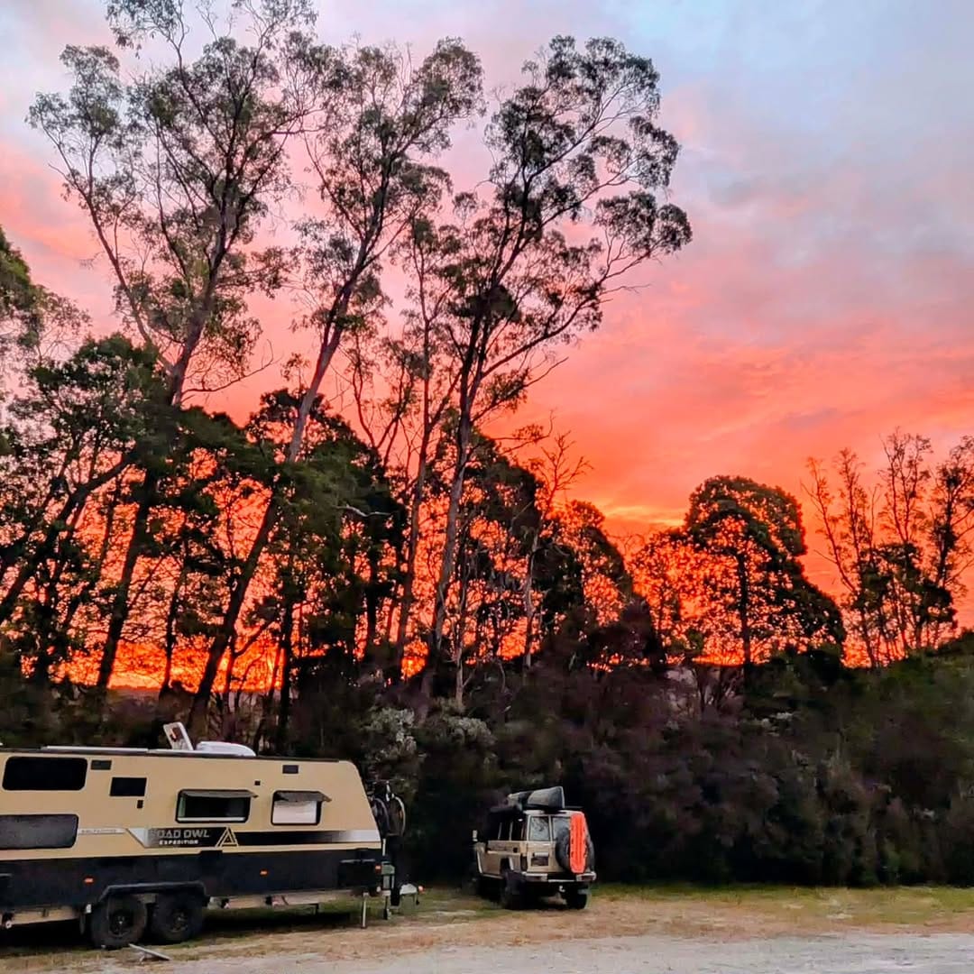 Post 3 by Alex&Tyler  🐾Lappin' Oz || 4x4 || Caravan🐾 on Instagram (image)