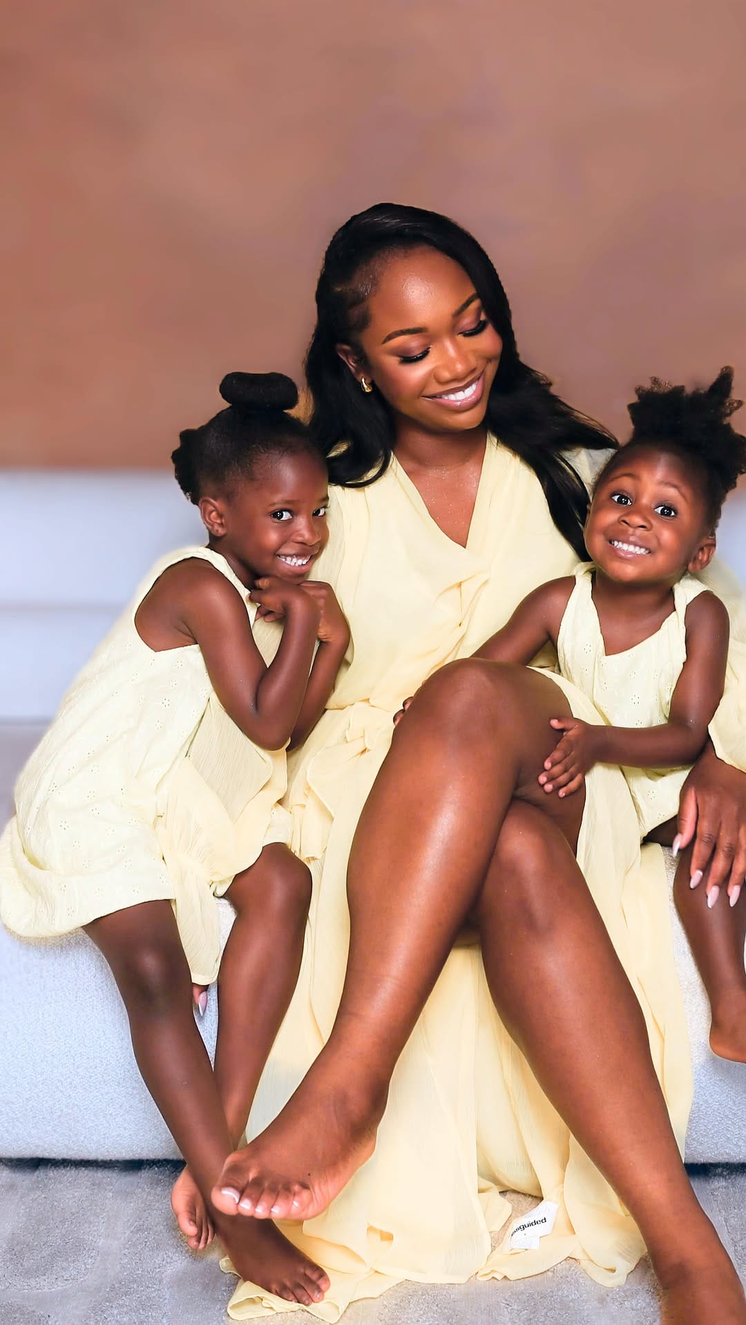 Post 8 by Joyce | Motherhood, Petite Fashion & Curated Conversations on Instagram (video)