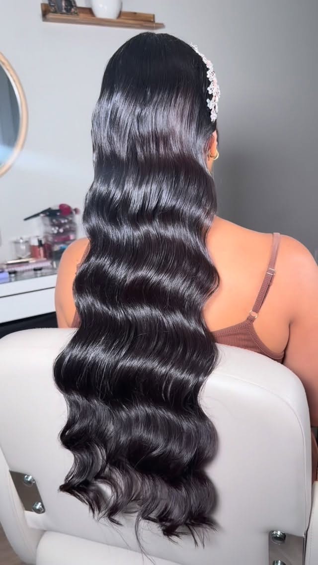 Post 8 by Naudys Castillo💄 Beauty Artist on Instagram (video)