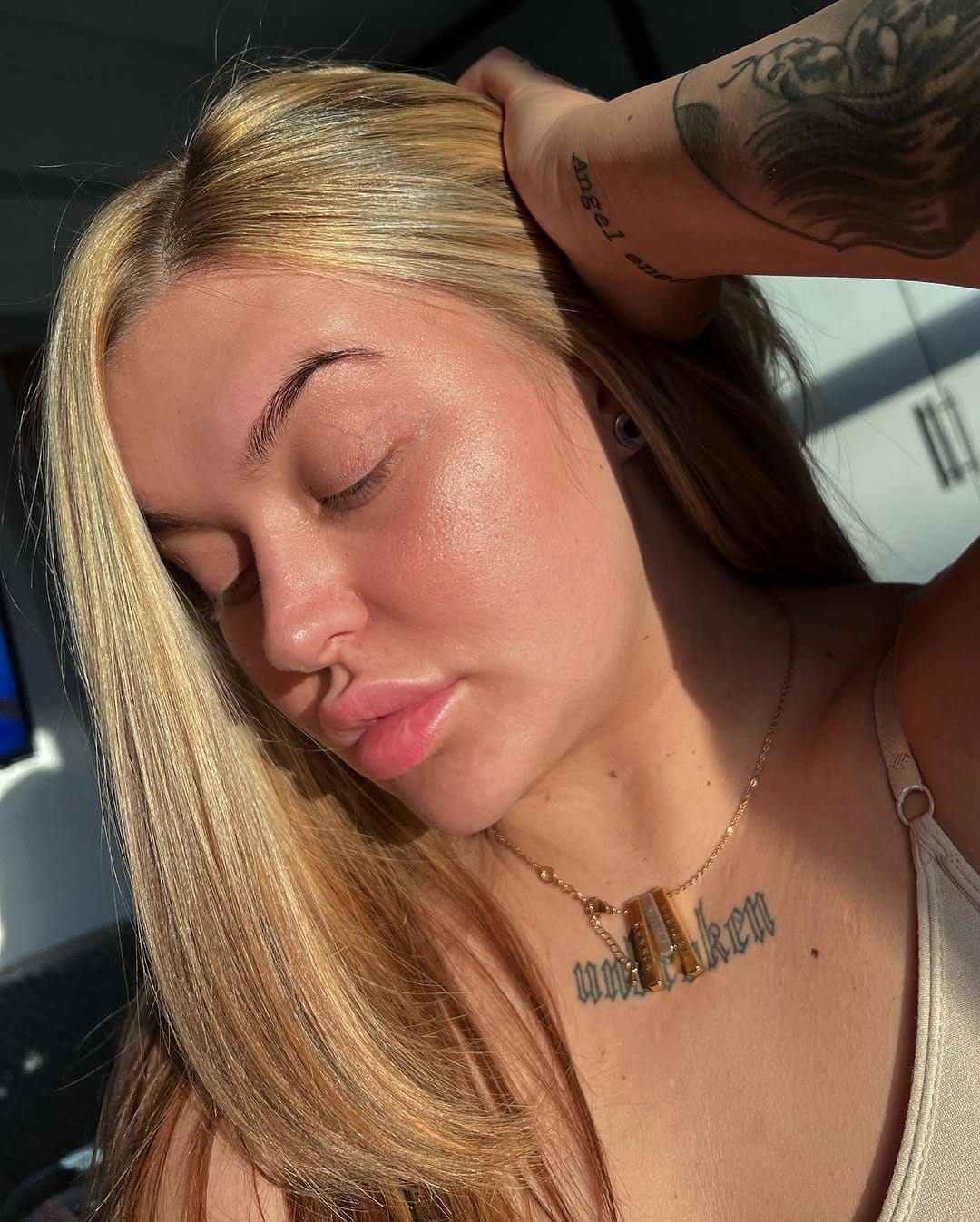 Post 4 by Ｐｒｏ Ｍａｋｅｕｐ Ａｒｔｉｓｔ on Instagram (image)