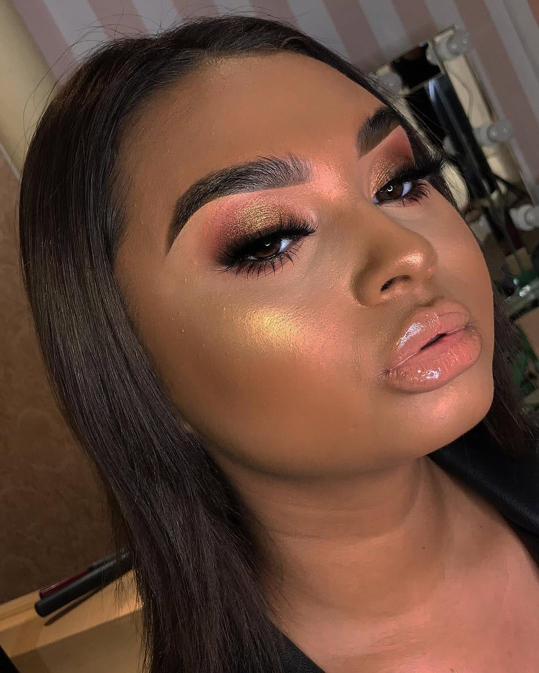 Post 10 by Ｐｒｏ Ｍａｋｅｕｐ Ａｒｔｉｓｔ on Instagram (image)